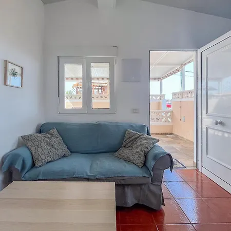 Lightbooking La Palma Apartamento *